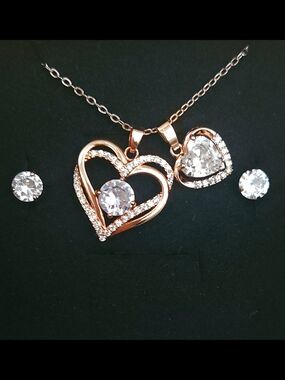 Rose Gold Heart Pendant Necklace and Stud Earrings Set